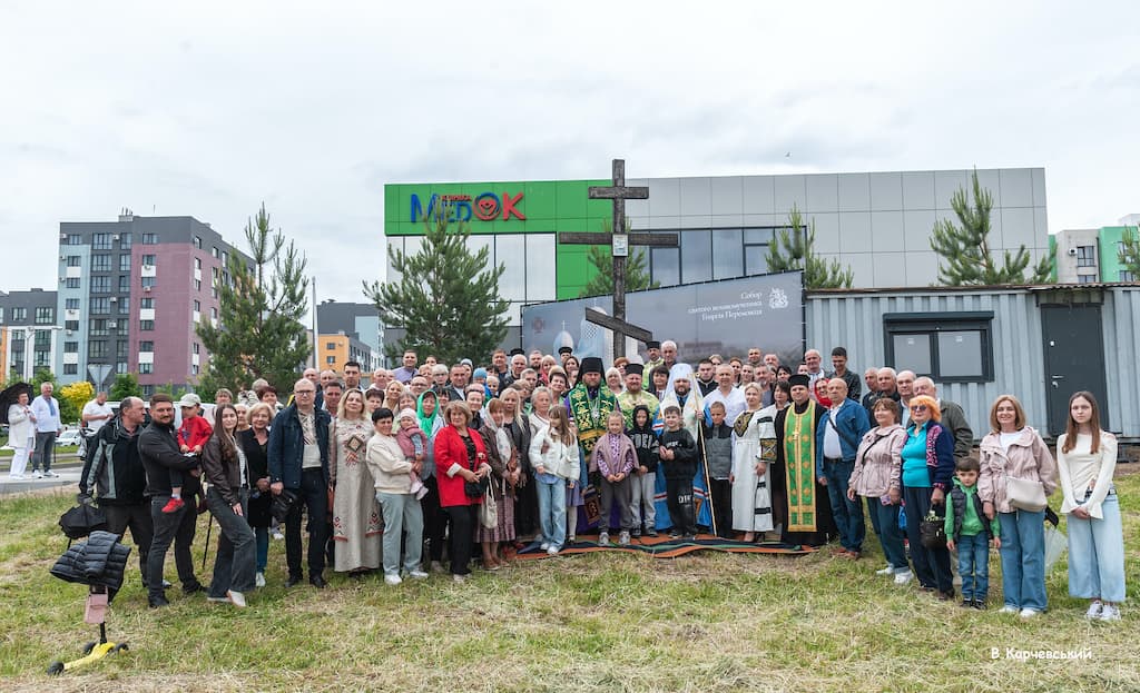 У свято Трійці в Рівному представили архітектурну візію майбутньої святині — фото 11